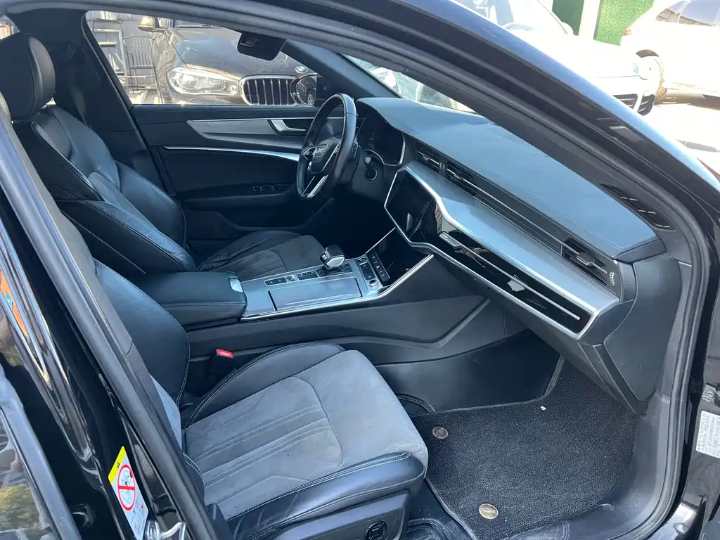 Audi A6L — миниатюра 15
