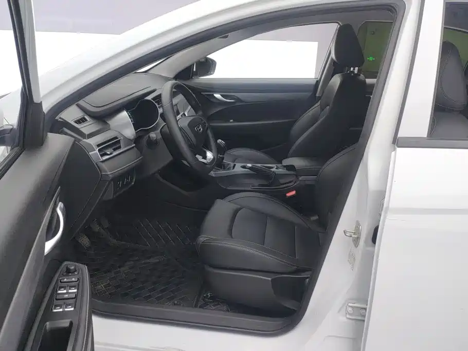 Geely Emgrand — миниатюра 9