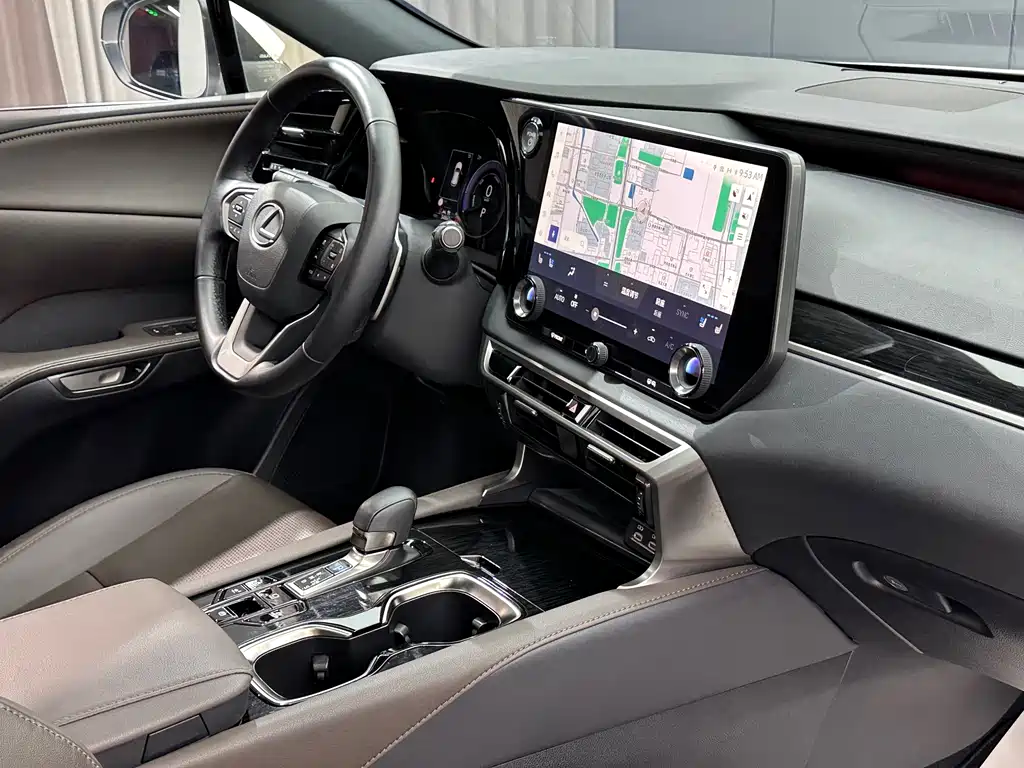 Lexus RX — миниатюра 25