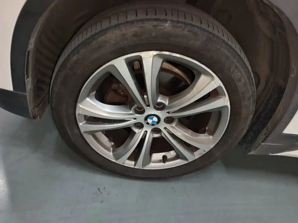 BMW X1 — миниатюра 23