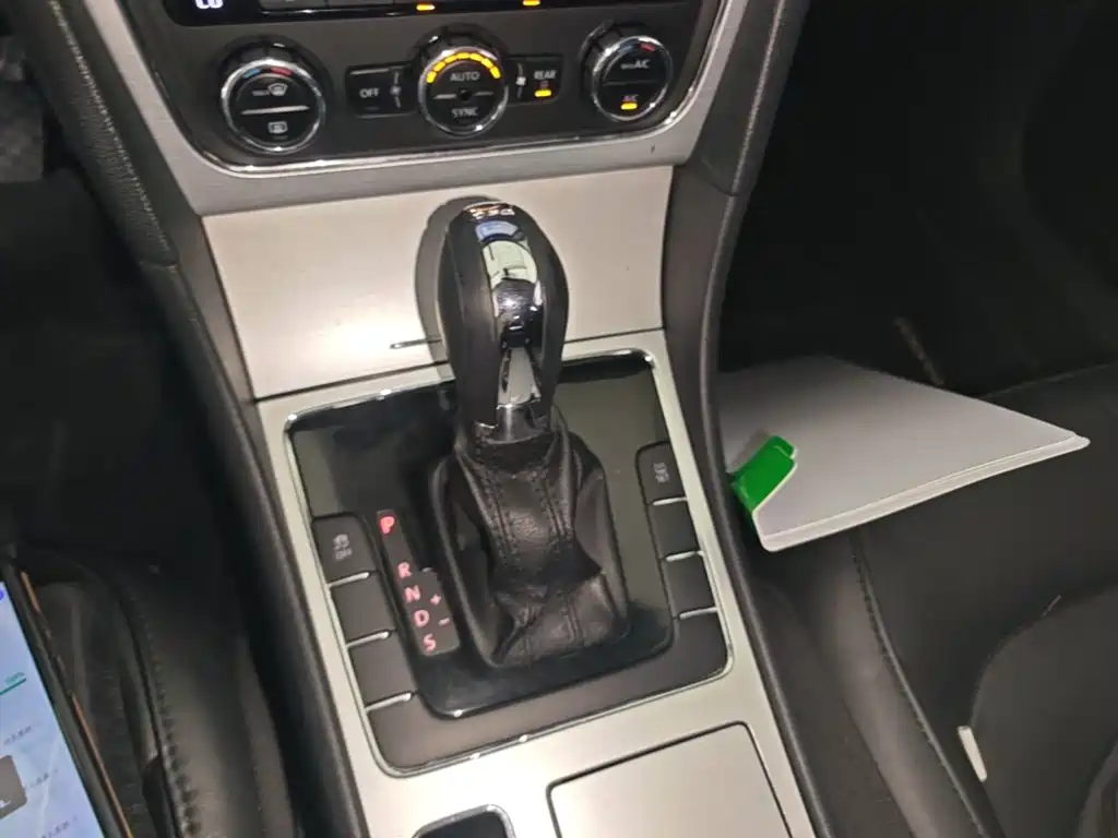 Volkswagen Passat — миниатюра 14