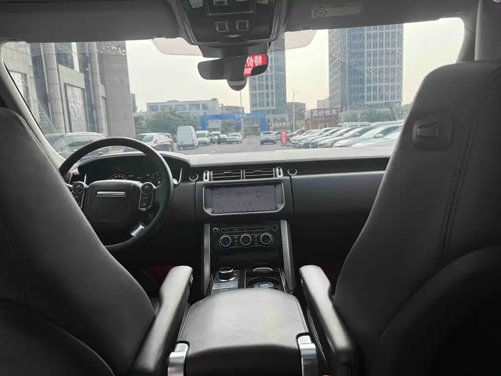 Land Rover Range Rover 2016 3.0 SC V6 Vogue Long Wheelbase