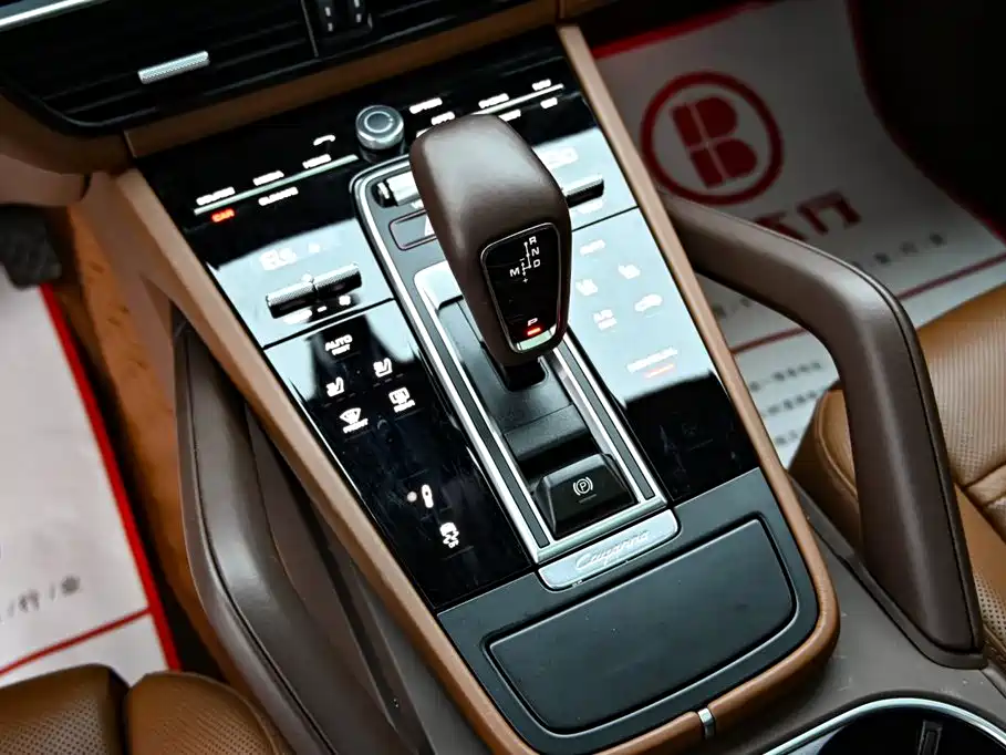 PORSCHE CAYENNE NEW ENERGY