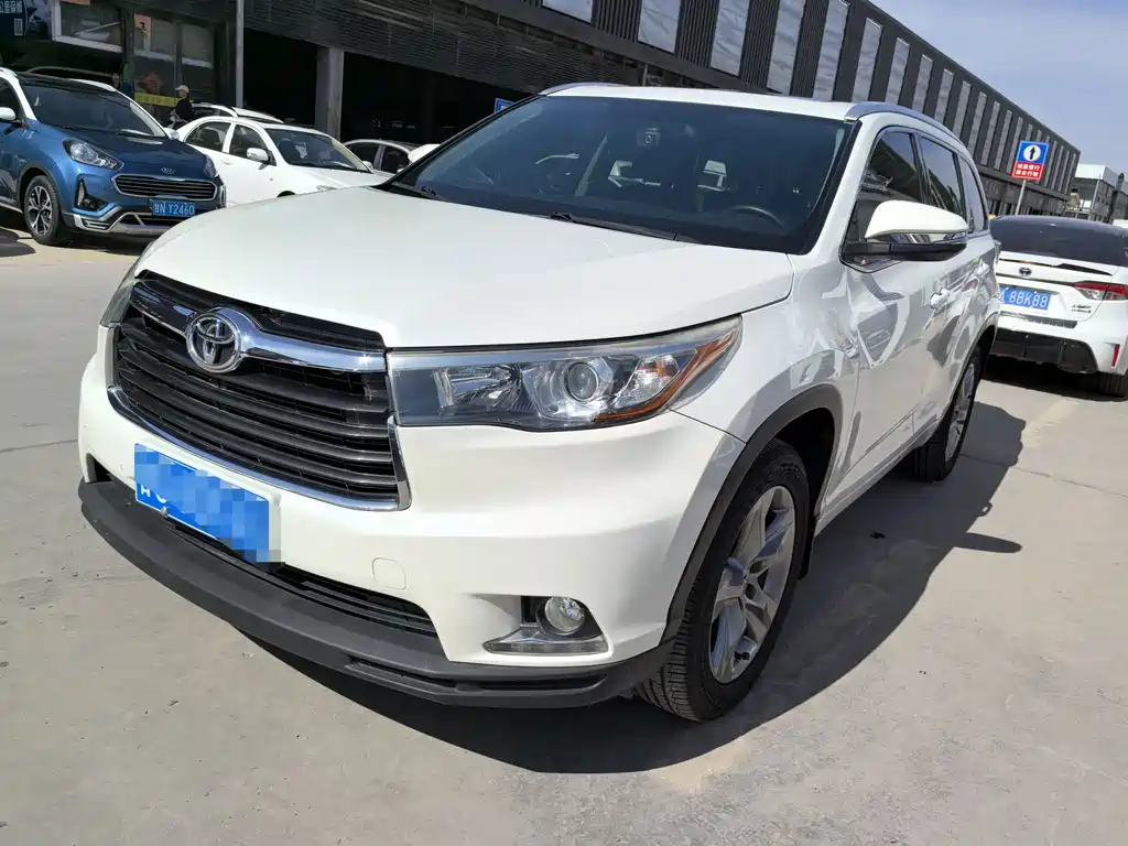 Toyota Highlander 2016