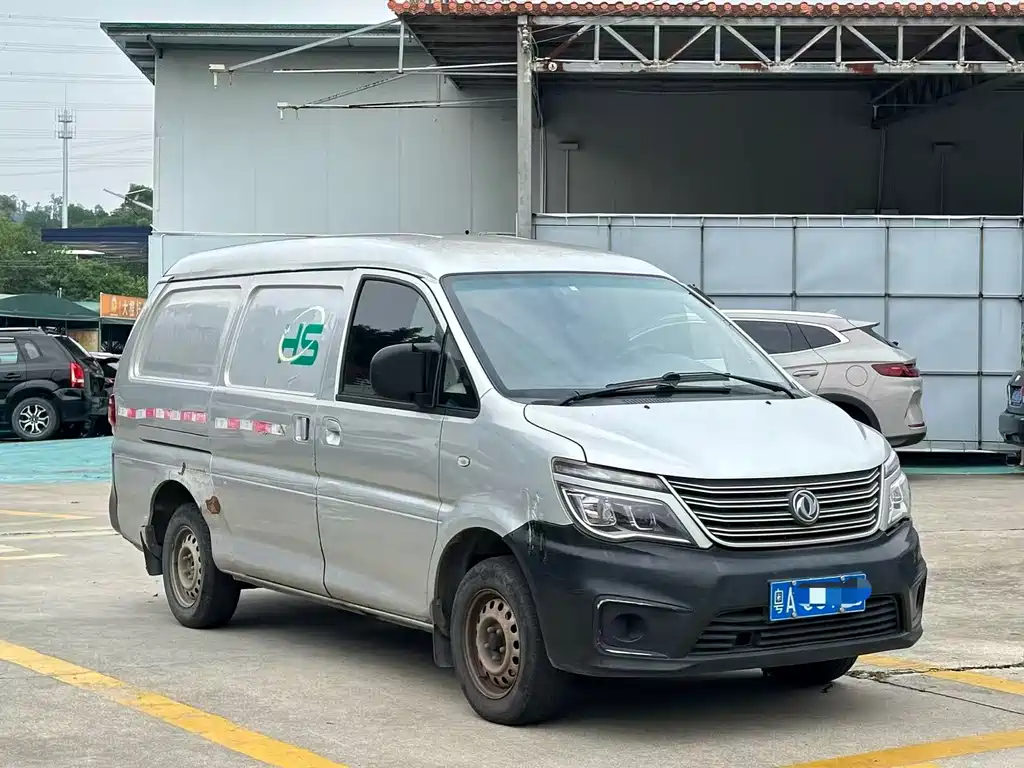 Forthing Lingzhi V3 1.6L 2 seats Logistics Edition, фото 3