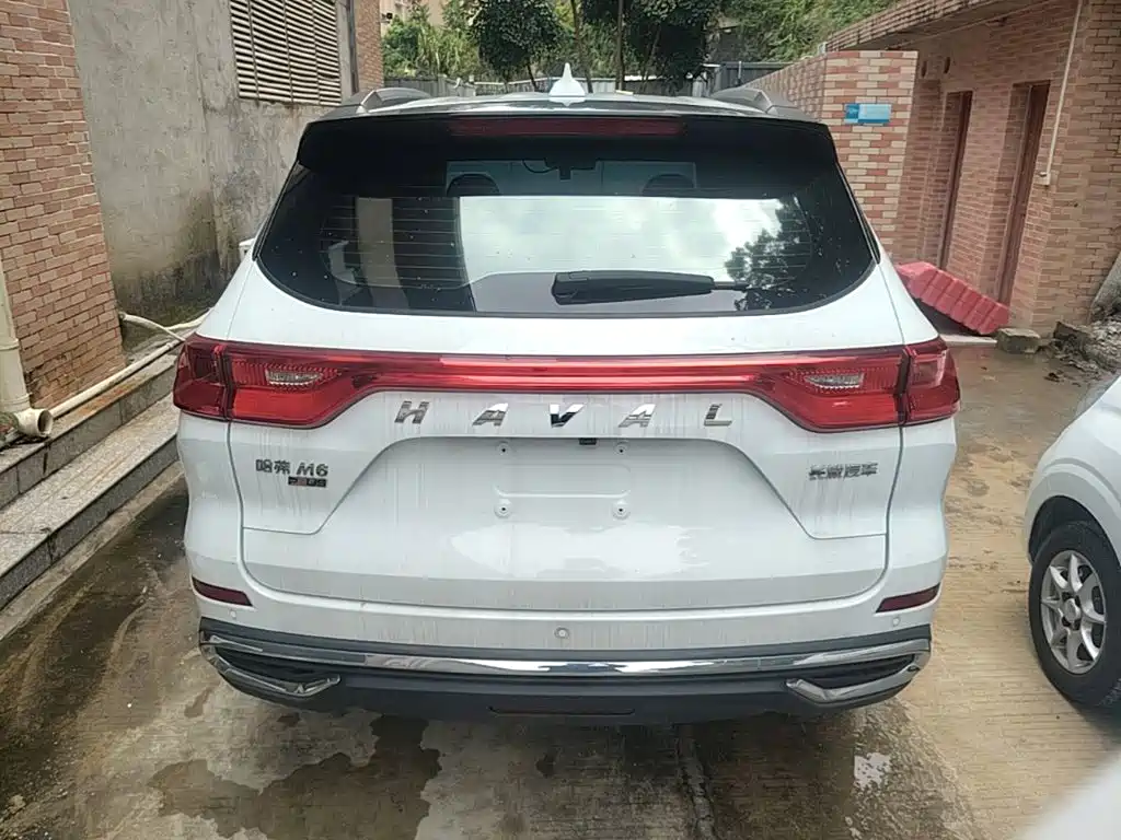 Haval M6 — миниатюра 6