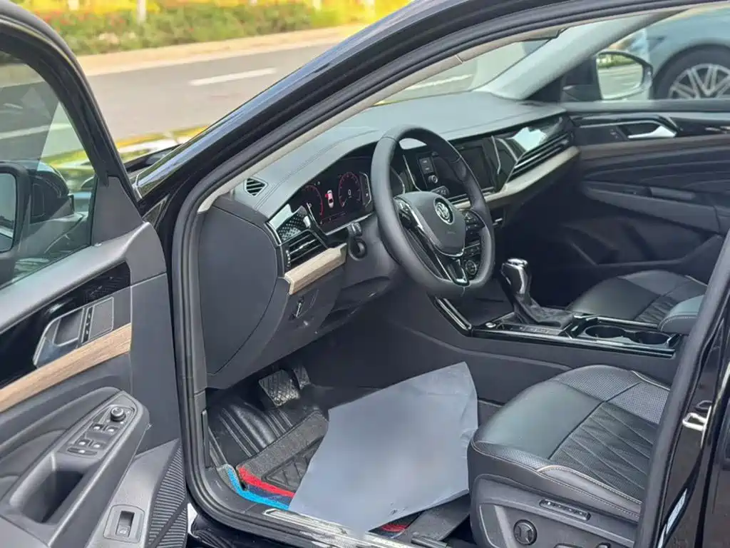 Volkswagen Passat — миниатюра 10