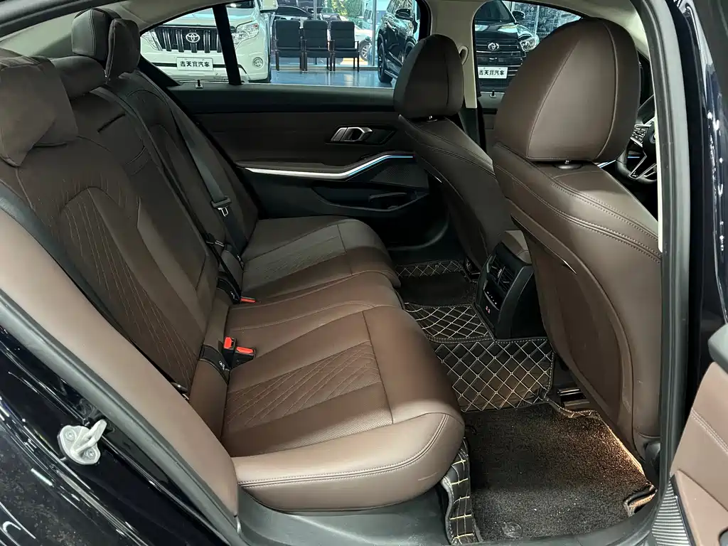 BMW i3 — миниатюра 7