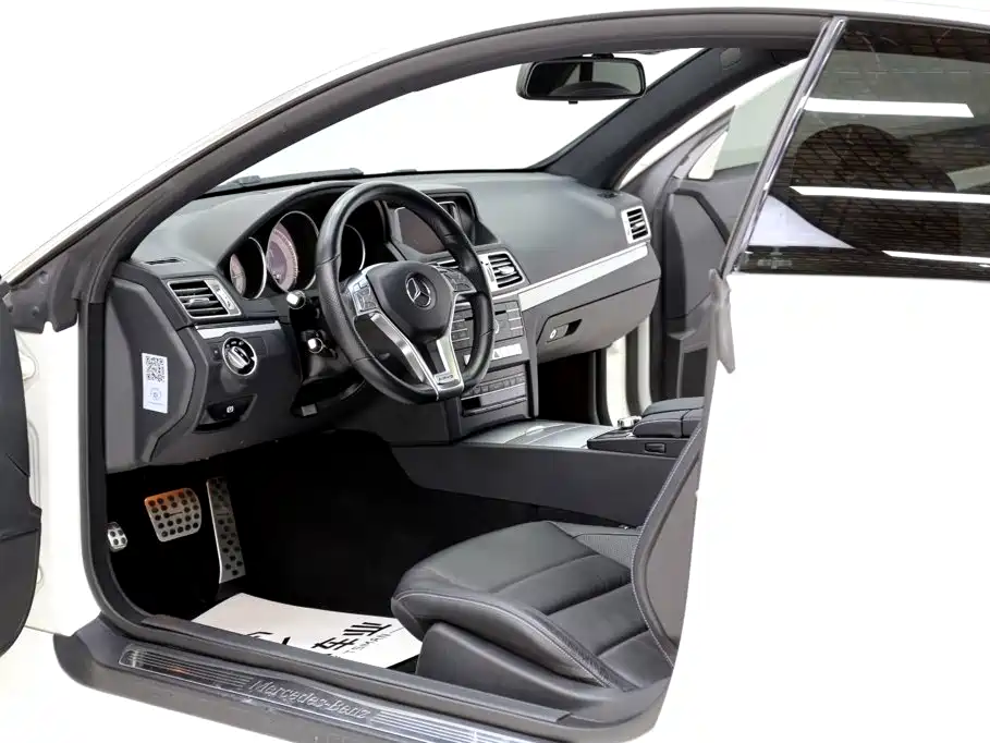 Mercedes-Benz E-Class (Import) — миниатюра 5