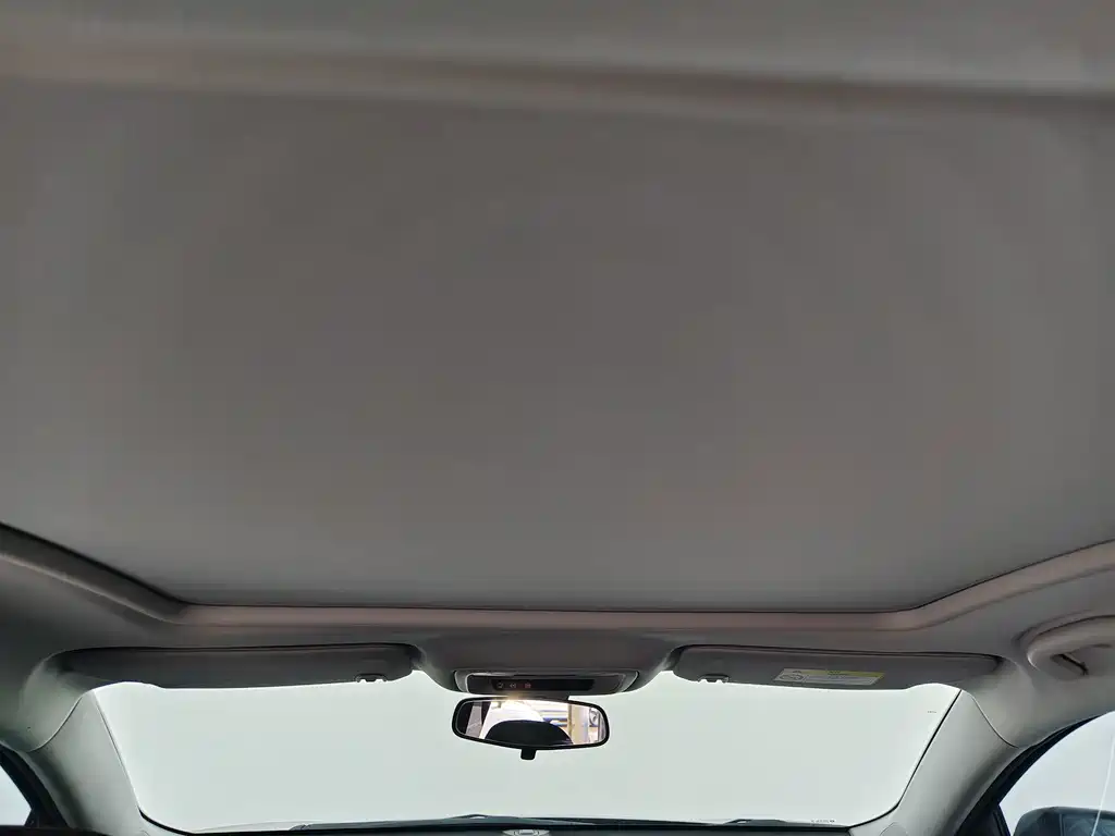 Chevrolet Malibu XL — миниатюра 10