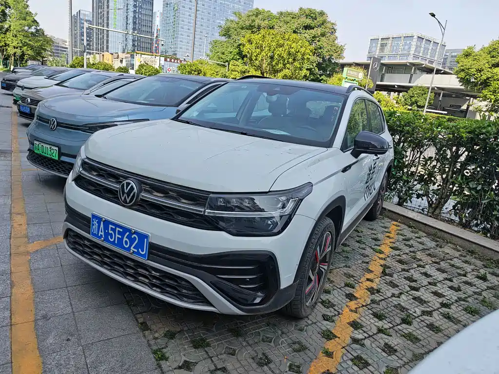 Купить Volkswagen Tharu