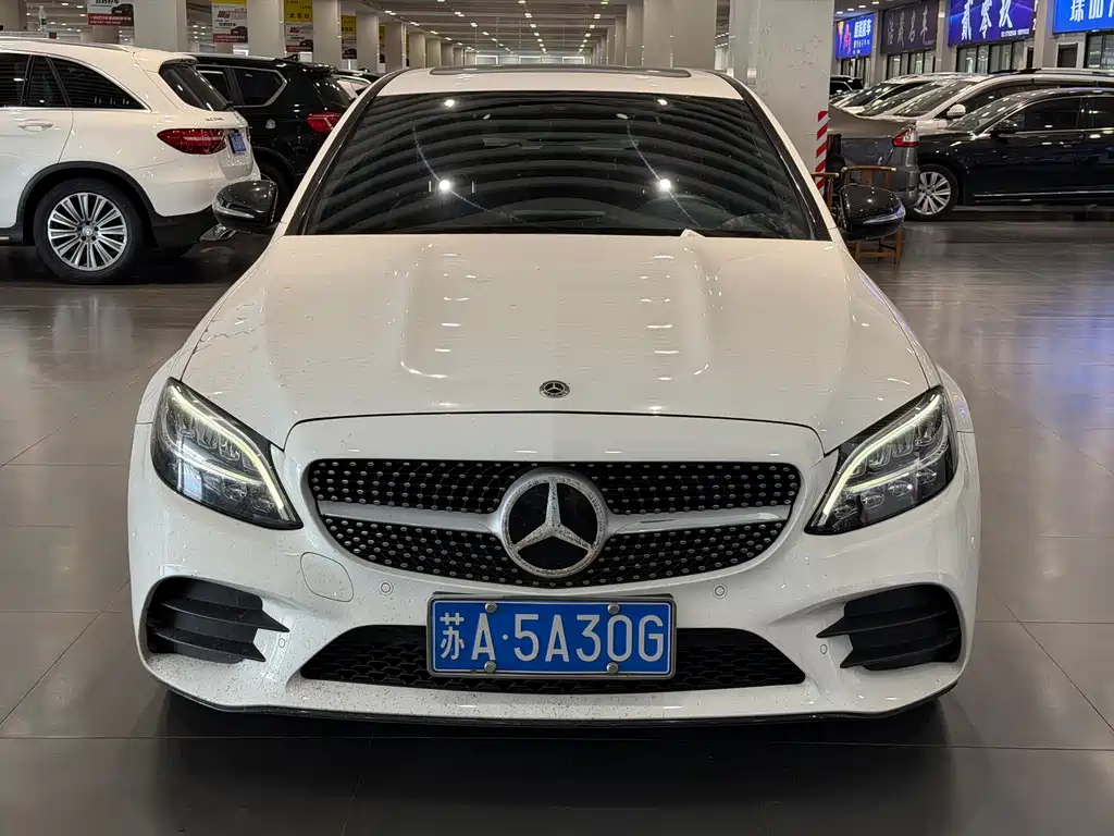 Mercedes-Benz C-Class — миниатюра 2