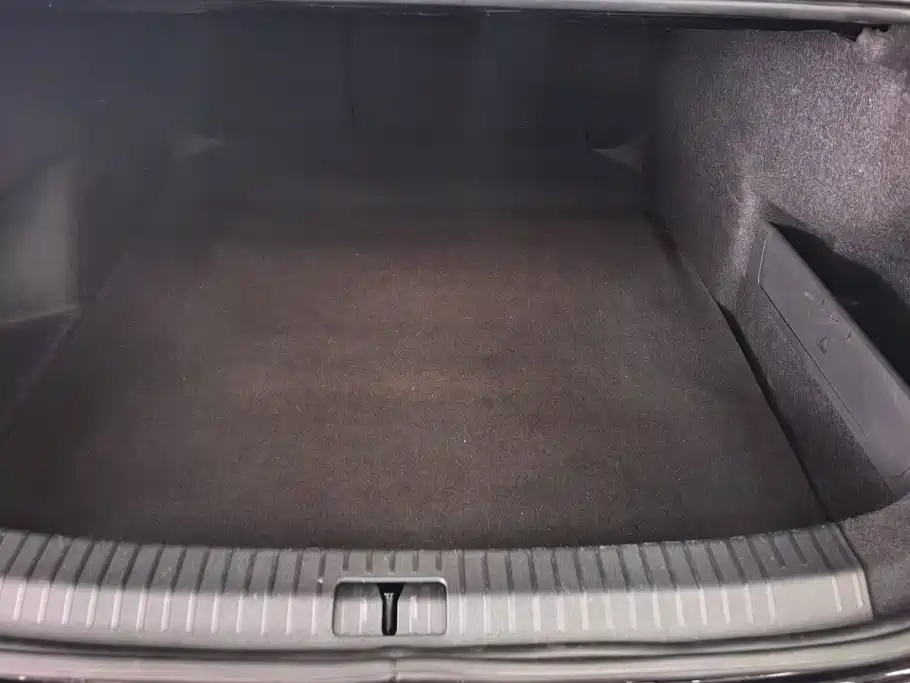 Volkswagen Passat — миниатюра 4