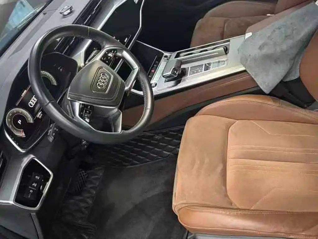 Audi A7L — миниатюра 3