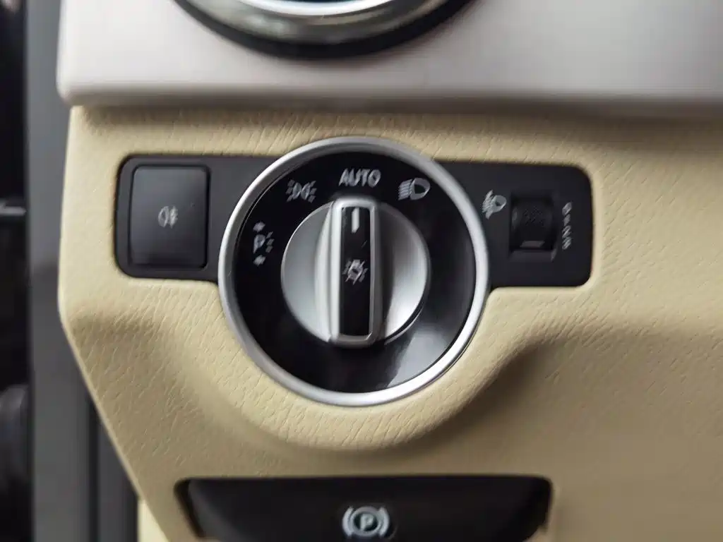 Mercedes-Benz GLK-Class — миниатюра 21