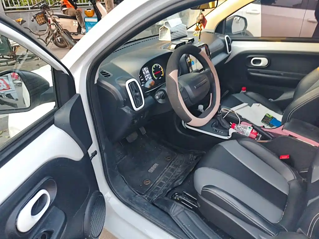Roewe Clever — миниатюра 12