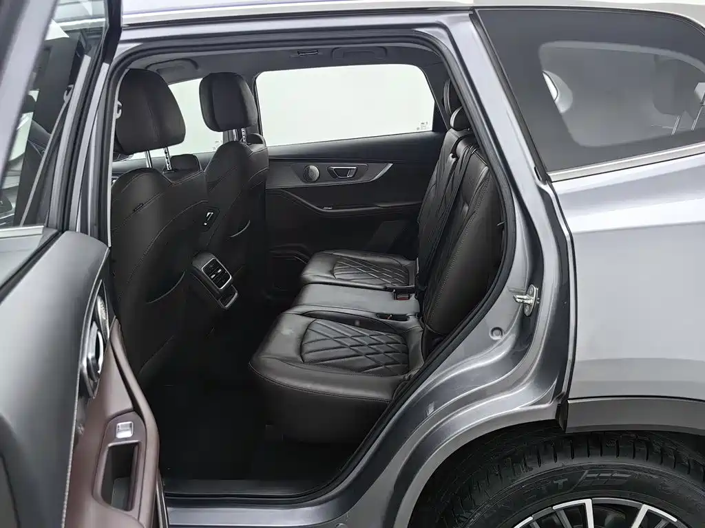 Chery Tiggo 8 PRO — миниатюра 15