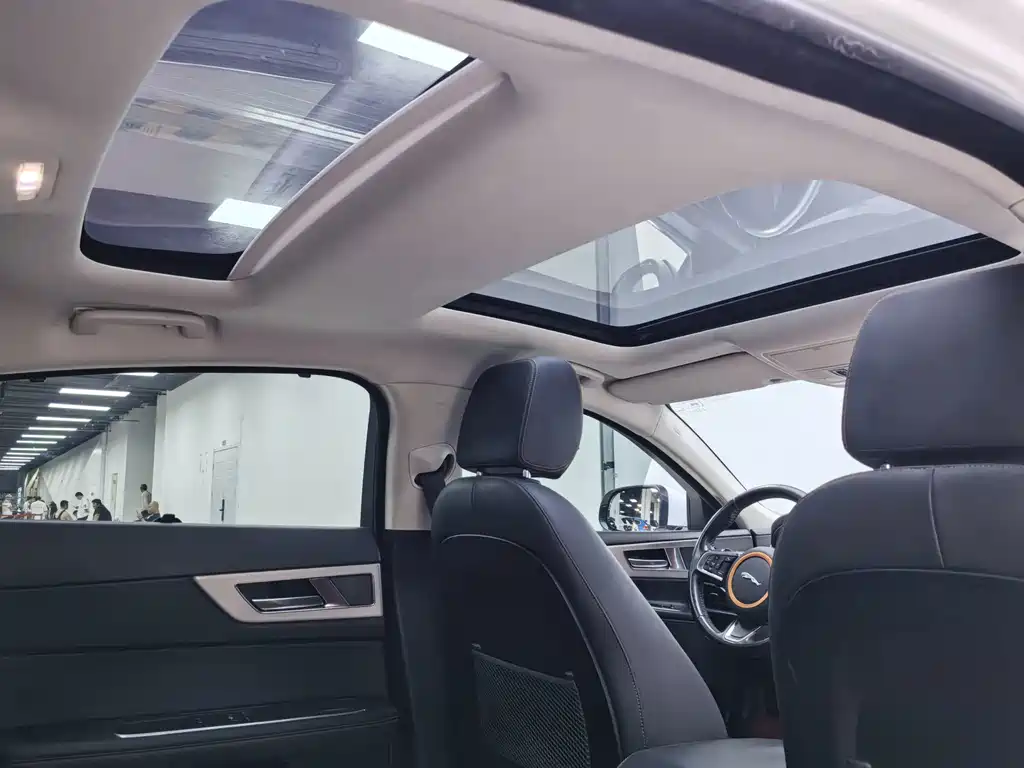 Jaguar XEL — миниатюра 15