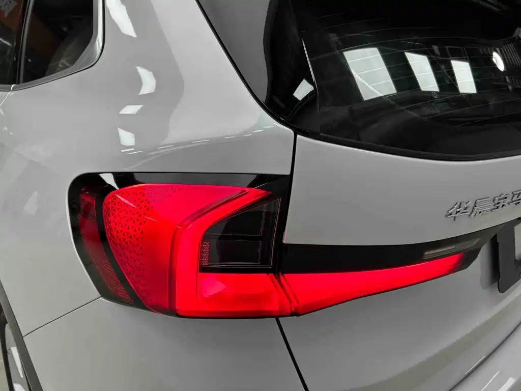 BMW X1 — миниатюра 20