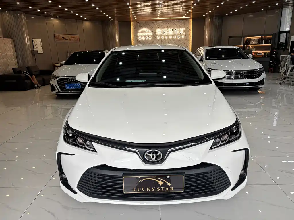 Toyota Corolla — миниатюра 8
