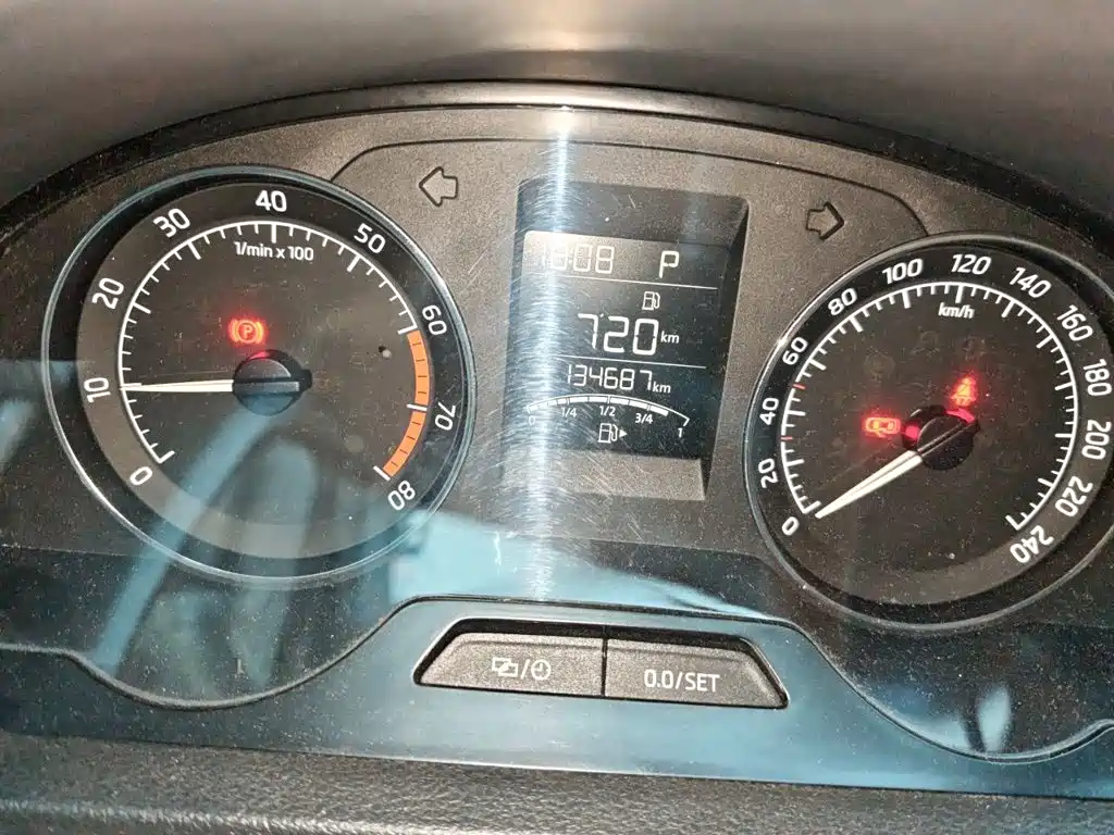 Skoda Rapid Spaceback — миниатюра 5