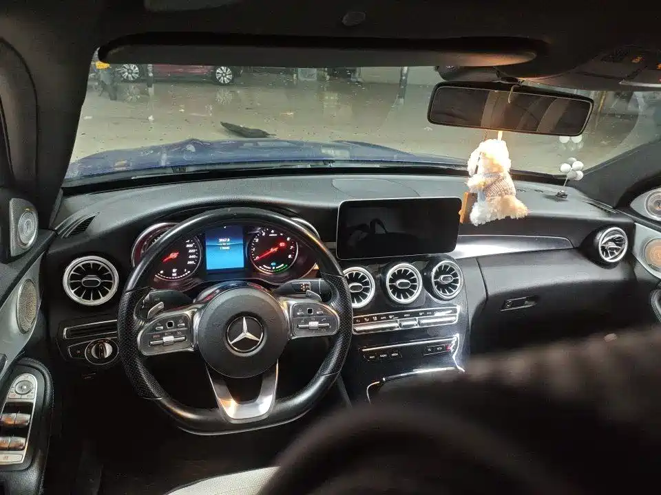 Mercedes-Benz C-Class — миниатюра 8