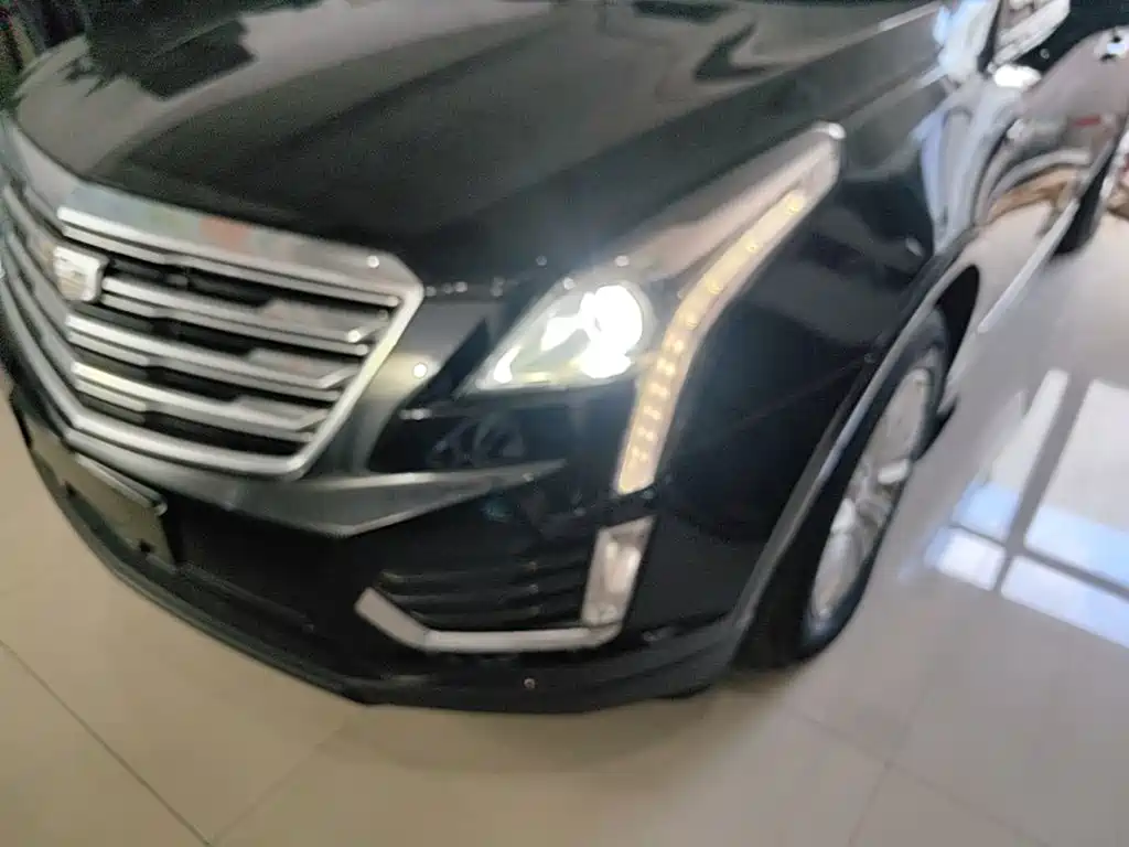 Cadillac XT5 — миниатюра 24