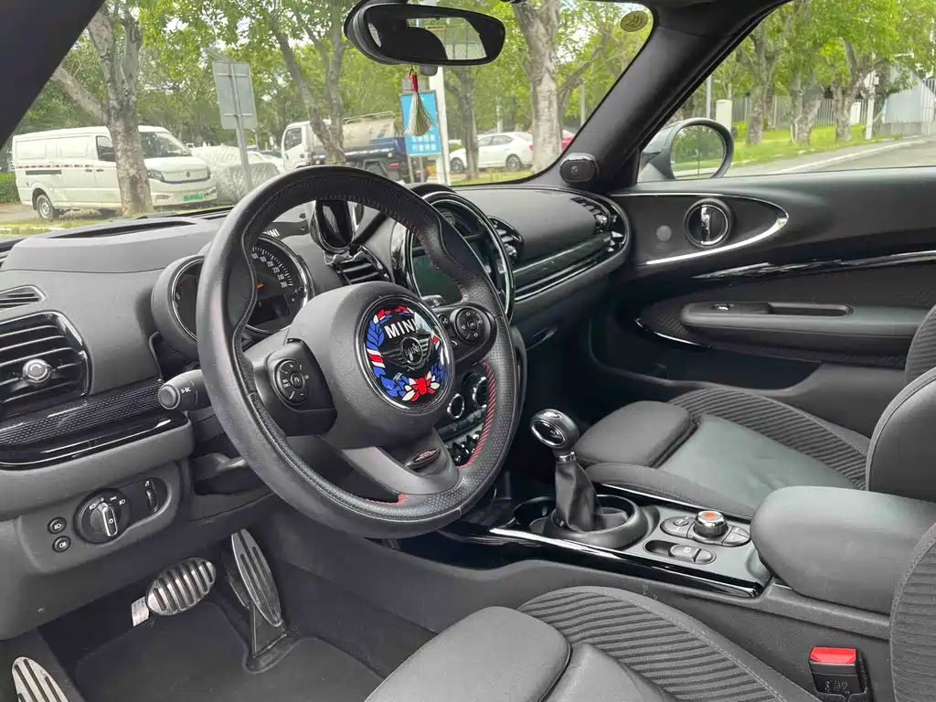 MINI Mini Clubman — миниатюра 6