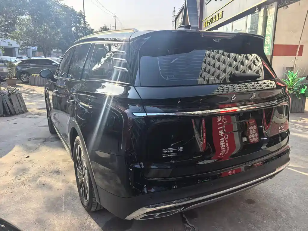 Hongqi HONGQI HS7 PHEV