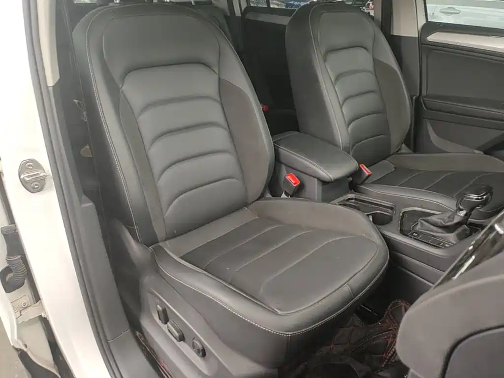 Volkswagen Tiguan L — миниатюра 25