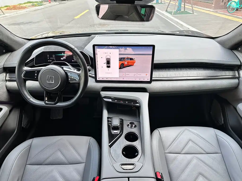 ZEEKR EXTREME KRYPTON 001