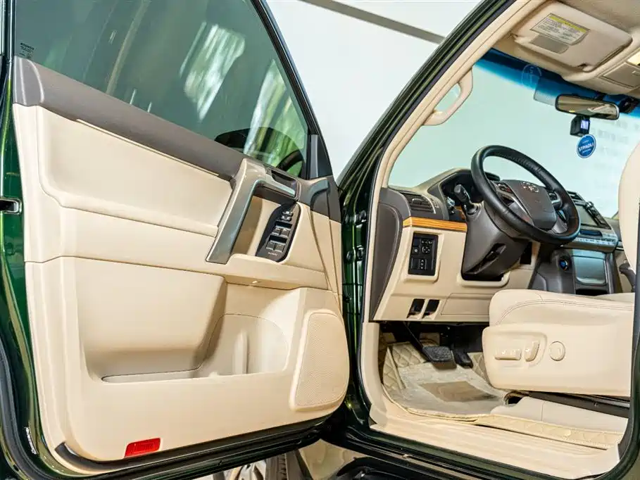 Toyota Land Cruiser Prado 2018 3.5L AT TX-L NAVI