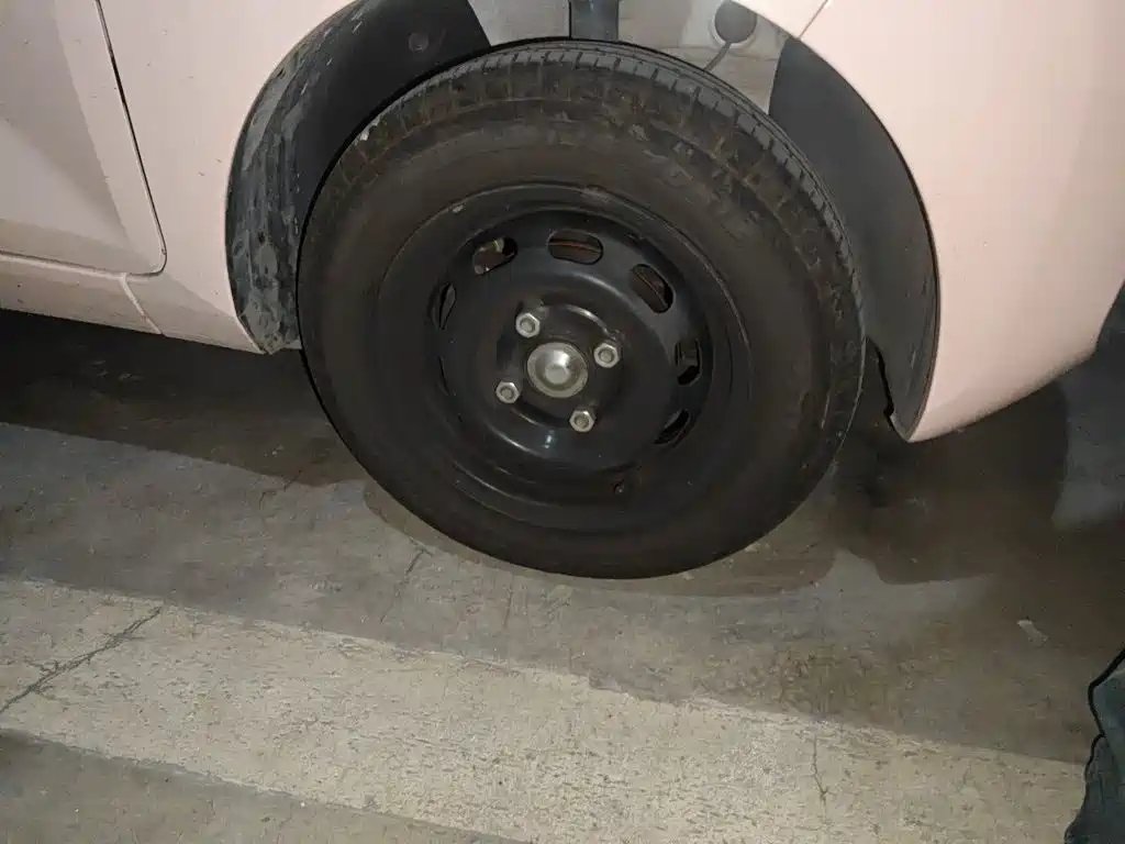 Wuling MINIEV — миниатюра 25