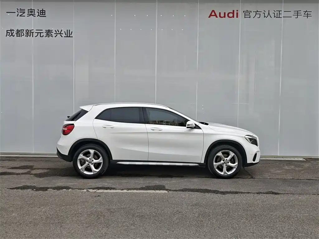 Mercedes-Benz GLA 2019 GLA 200
