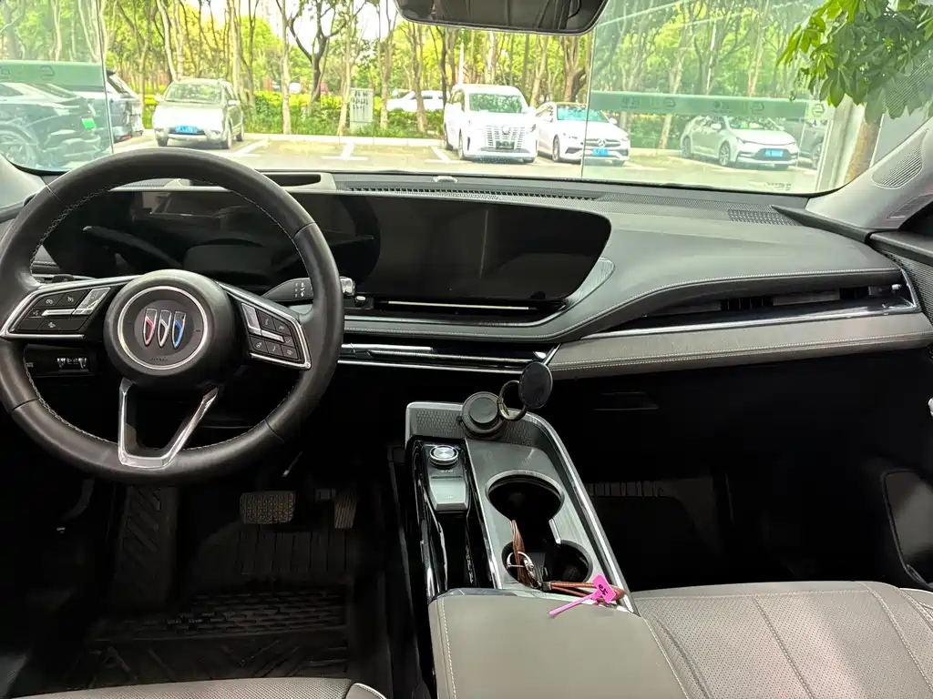 Buick E5 2024 Premium