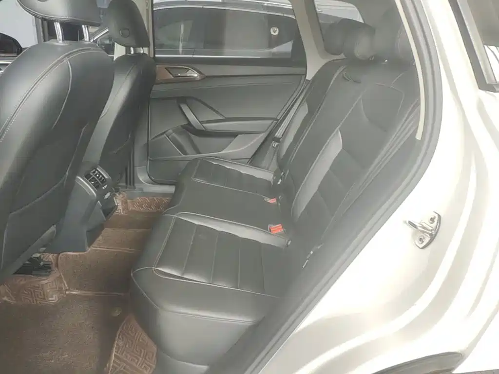 Volkswagen Tharu — миниатюра 17
