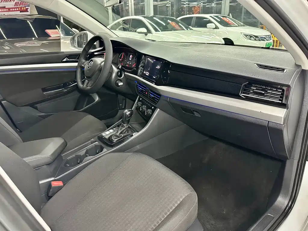 Volkswagen Bora EV — миниатюра 11