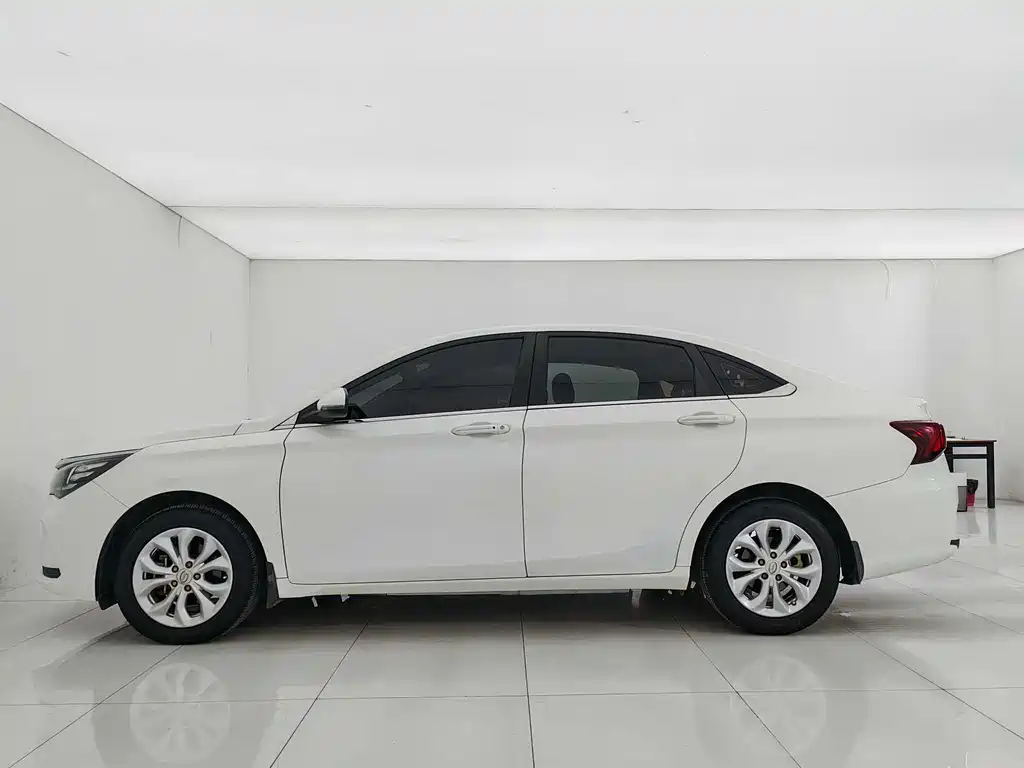 GAC TRUMPCHI GA4