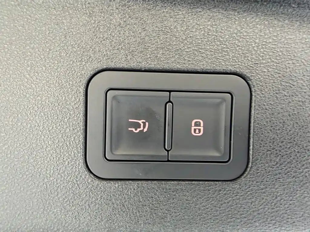 BYD Sealion 07 EV — миниатюра 28
