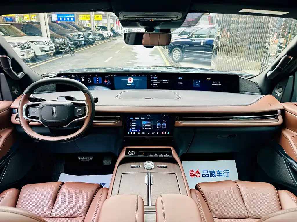 Lincoln Navigator — миниатюра 6