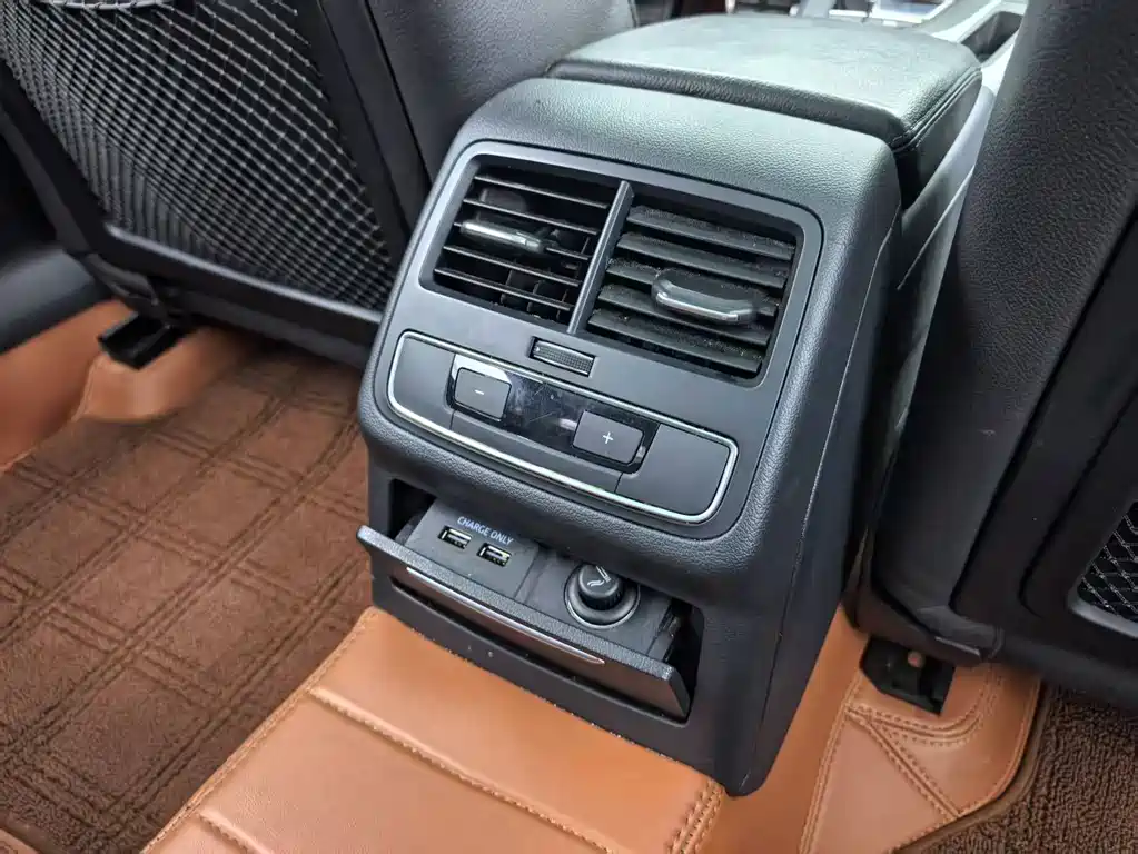 Audi A4L — миниатюра 10