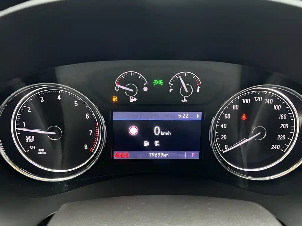 Buick LaCrosse — миниатюра 12