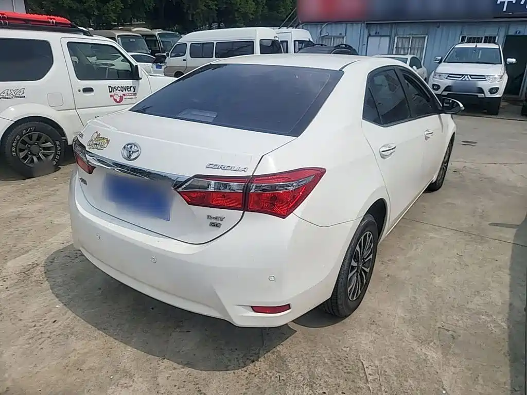 Toyota Corolla — миниатюра 7