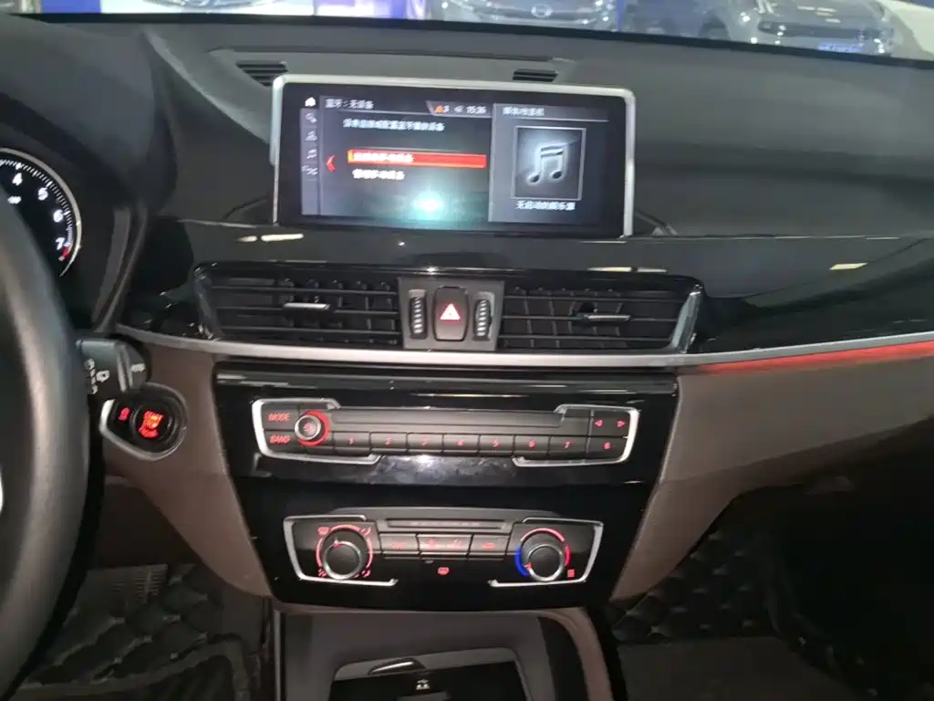 BMW X1 — миниатюра 13