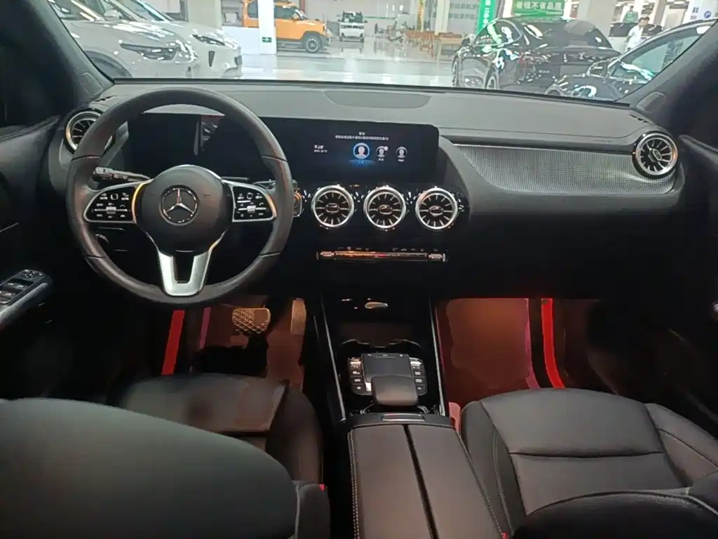 Mercedes-Benz EQA — миниатюра 10