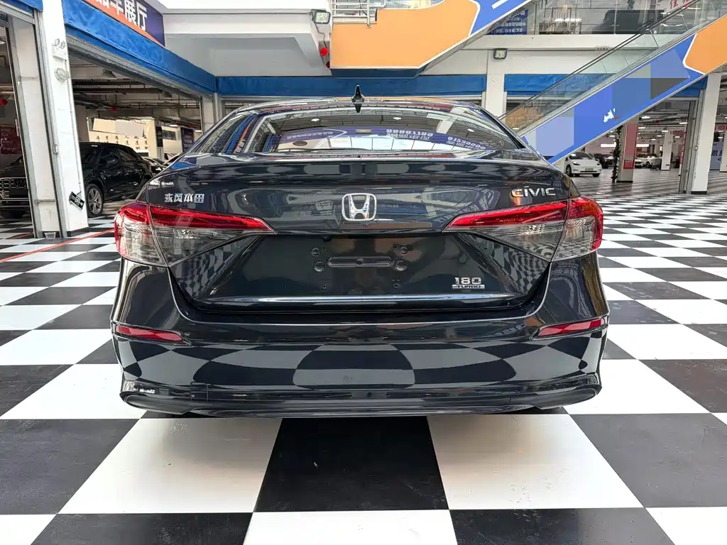 Honda Civic — миниатюра 18