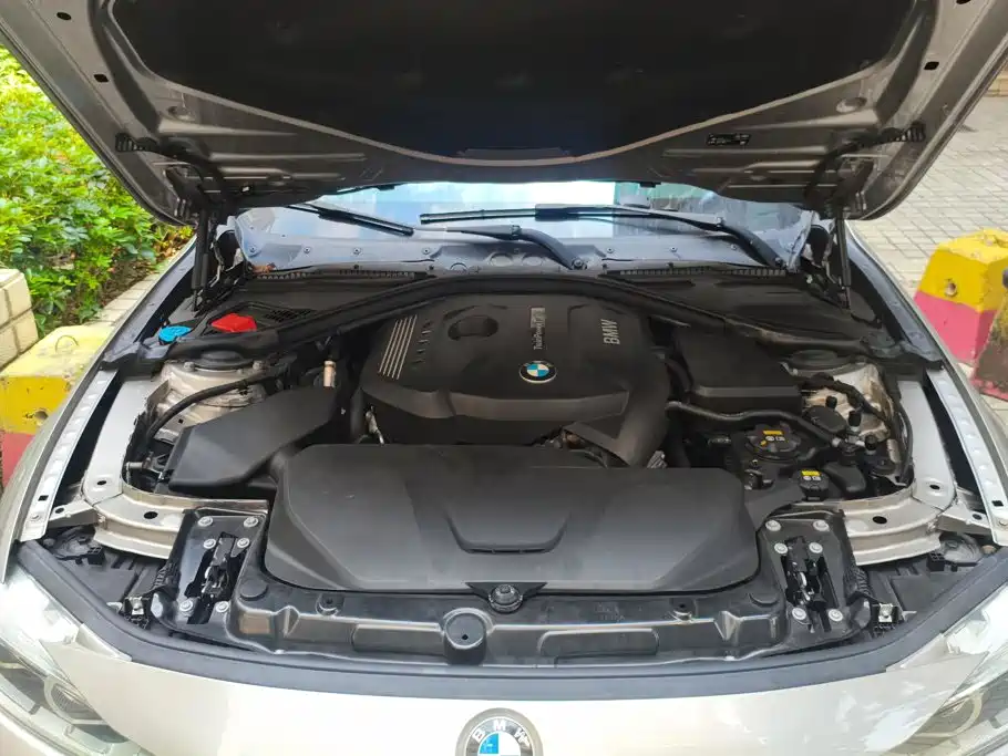 BMW 3 Series — миниатюра 10