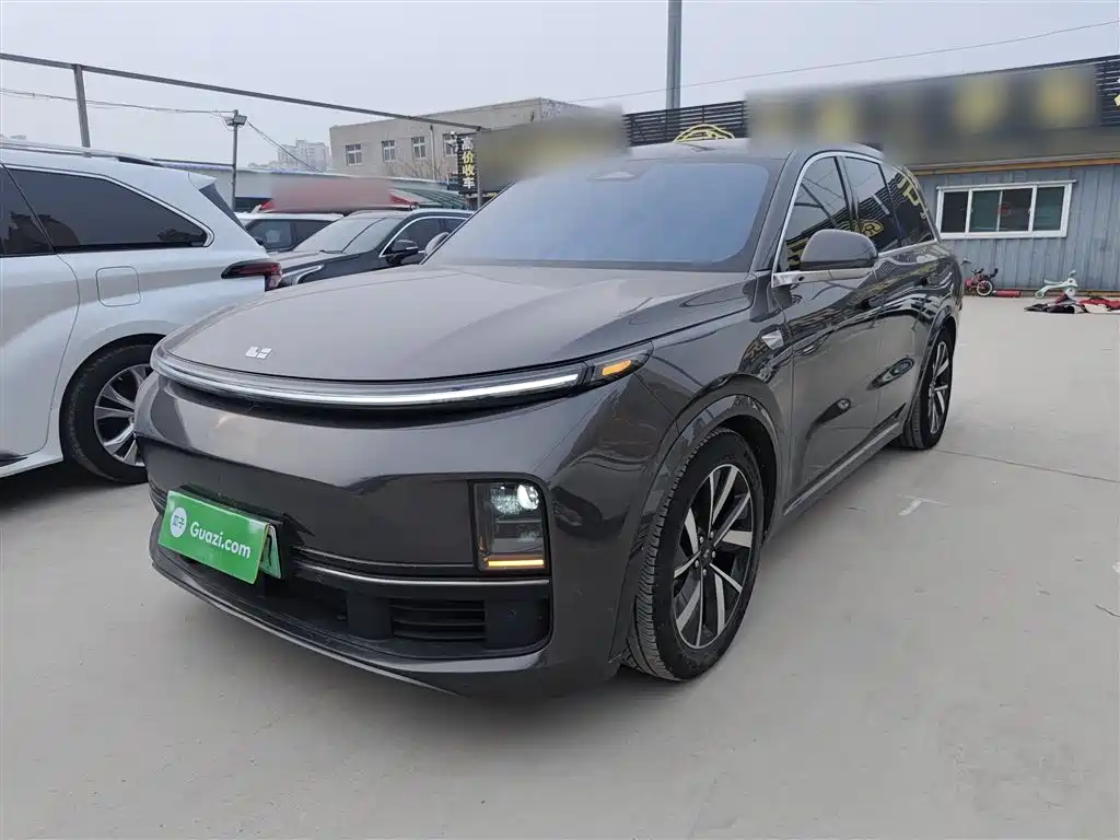 Li Auto L8 2023 Pro