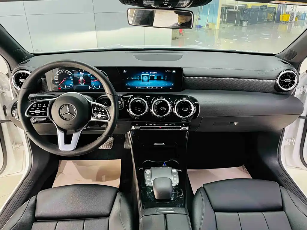 Mercedes-Benz A-Class A 2020 A 180 L Sport