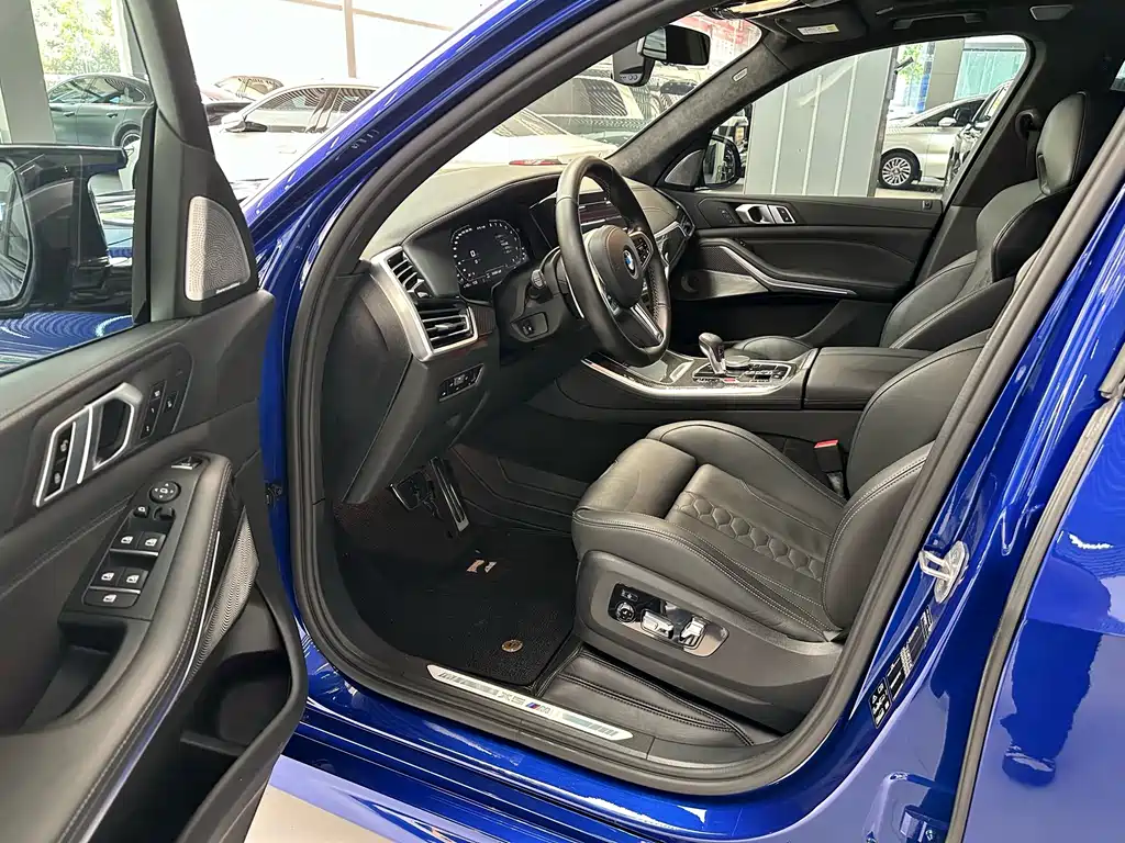 BMW X5 M — миниатюра 8